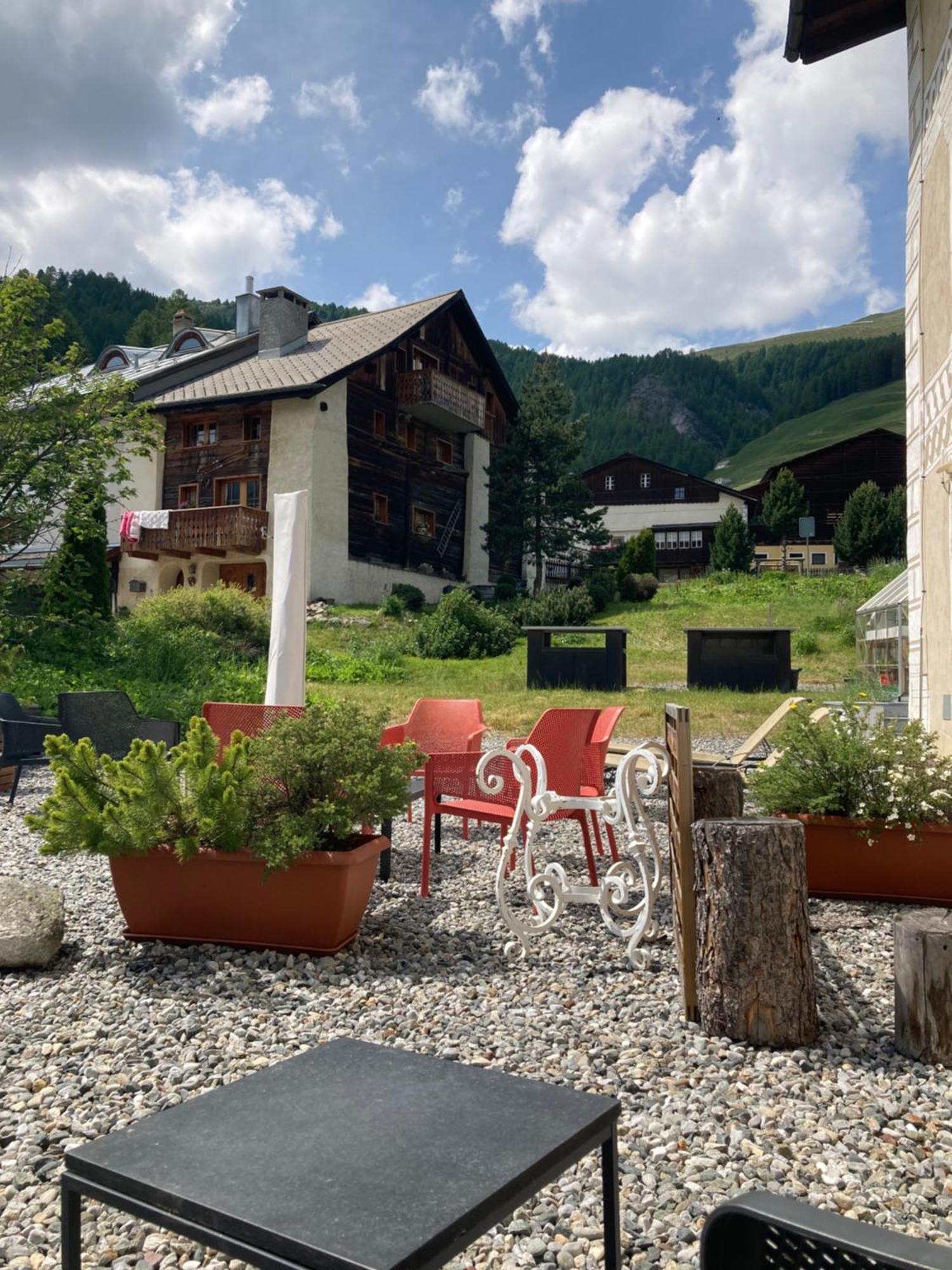 Chesa Stuva Colani Hotel 4*